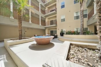 Fire pit